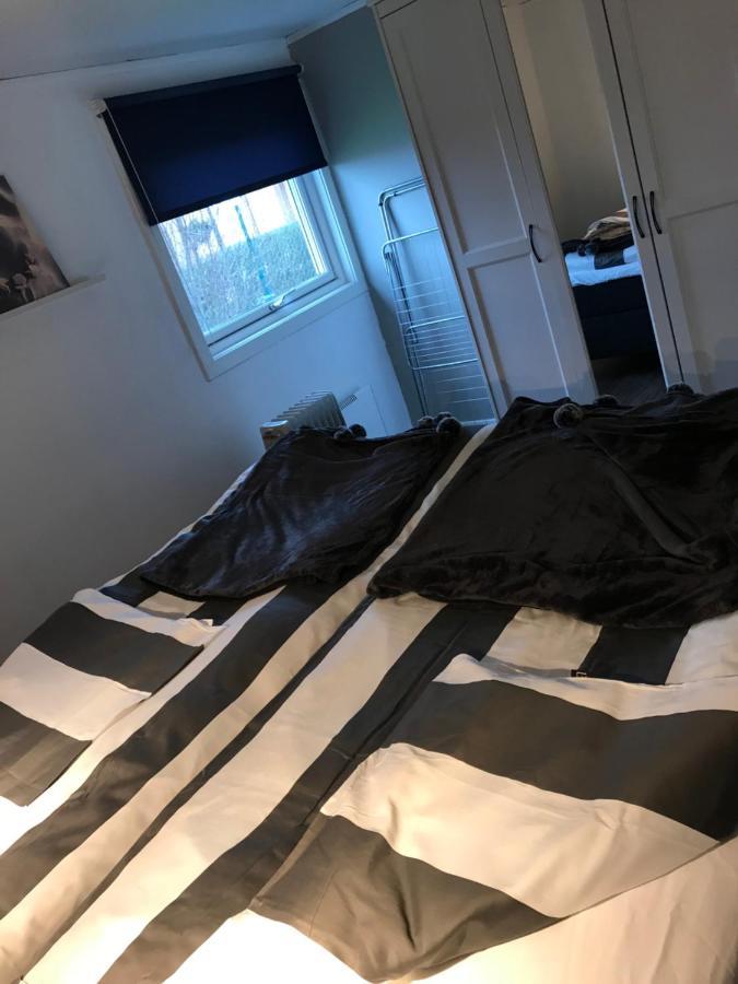 Stuga Naera Havet Och Centrum Halmstad Esterno foto
